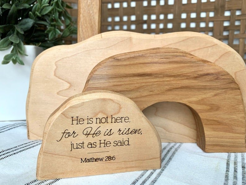 Empty Tomb / Easter Nativity