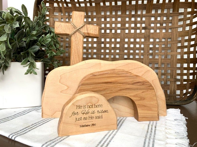 Empty Tomb / Easter Nativity