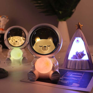 Buy 2 Free Shipping - Astronaut Pet Lamp