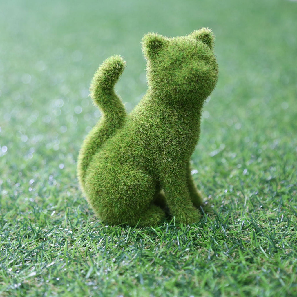 Dog Statue Decorative Peeing Dog Topiary