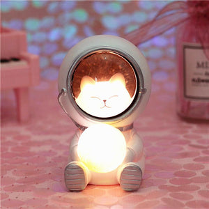 Buy 2 Free Shipping - Astronaut Pet Lamp