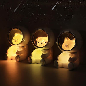 Buy 2 Free Shipping - Astronaut Pet Lamp