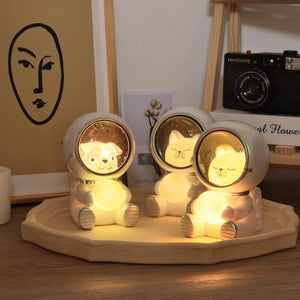 Buy 2 Free Shipping - Astronaut Pet Lamp